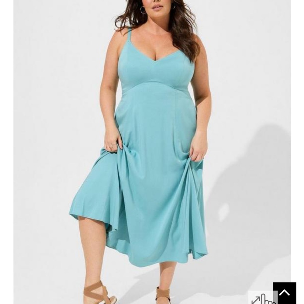 Torrid Tea Length Trapeze Dress 🆕